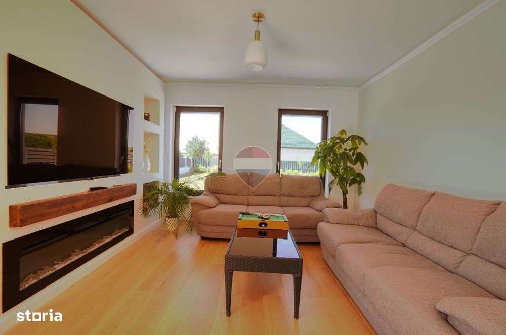 Casa de inchiriat, 5 camere, Jucu de Mijloc
