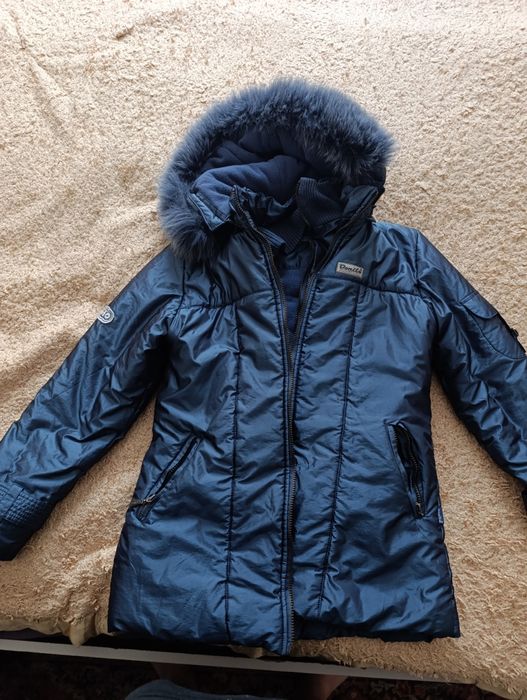 Пуховик на девочку 9-11 лет