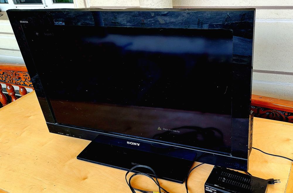 Продам телевизор SONY оригинал