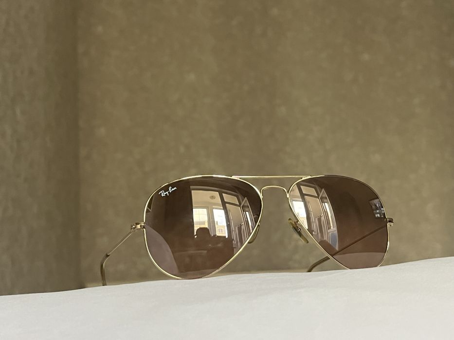 Солнцезащитные очки “Ray-Ban”