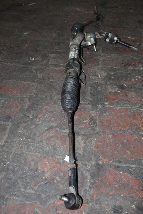 Кормилна рейка Нисан алмера тино 2.2дци фейслифт 03г Nissan almera