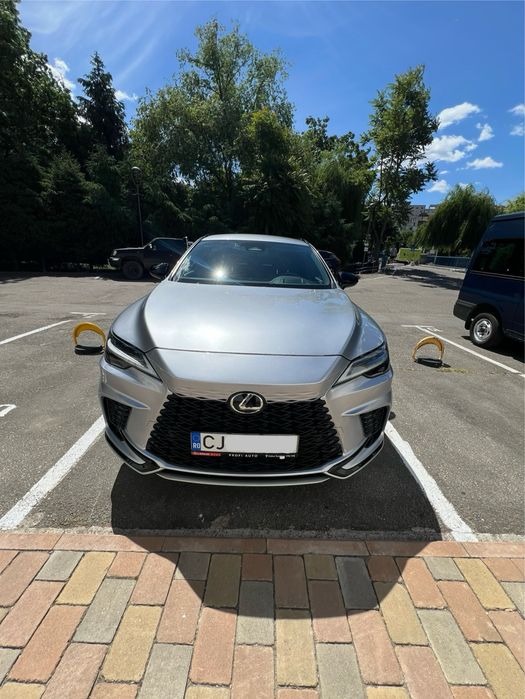 Vand LEXUS RX F performance