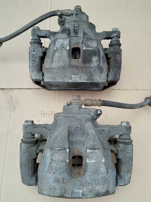 Передние суппорта Camry 40
