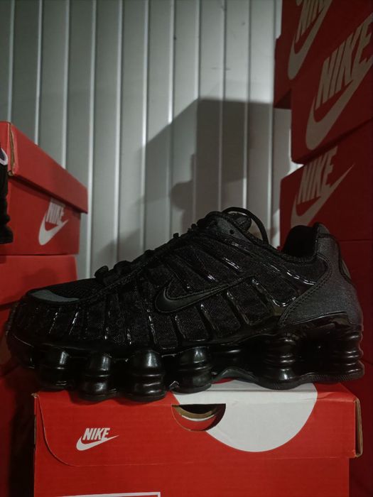 Модели Nike Shox TL Black/Max Orange 39,40,41,42 43 44 45 46