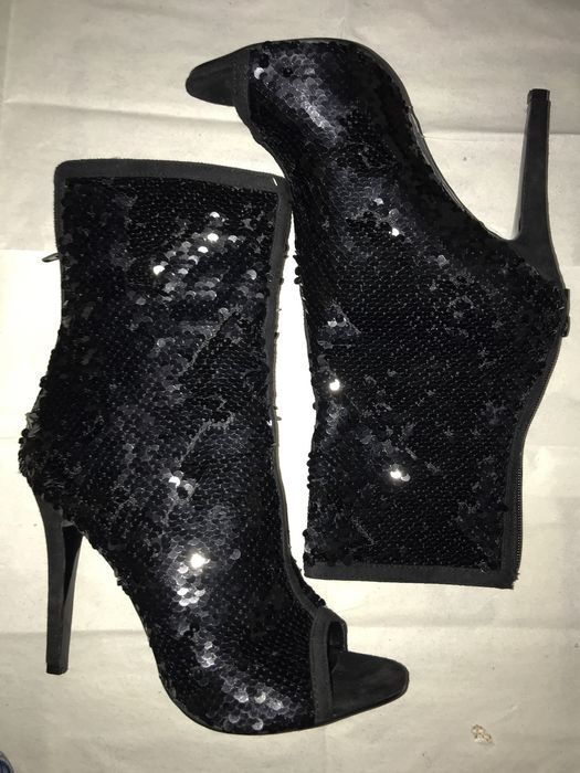 Botine elegante cu toc