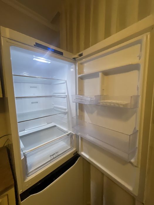 Продам холодильник в идеальном состоянии.