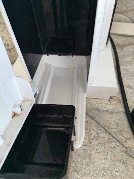 KitchenAid Nespresso Coffee Machine Almond Cream