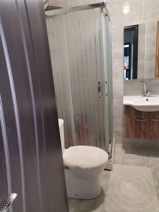 Дава се под наем Тристаен апартамент в Пловдив, Кючук Париж - 80 кв.м за 425 € - Снимка #8