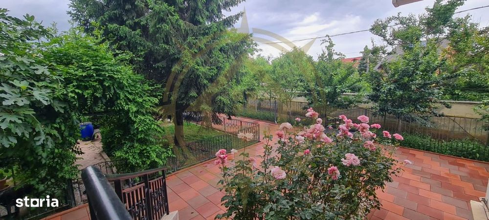 Dom00443 - vila la lac cu ponton si piscina snagov