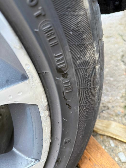 Jante BMW X5 X6 R18 255 50 18 de Iarna GoodYear 2022/ e70 e71 f15 f6