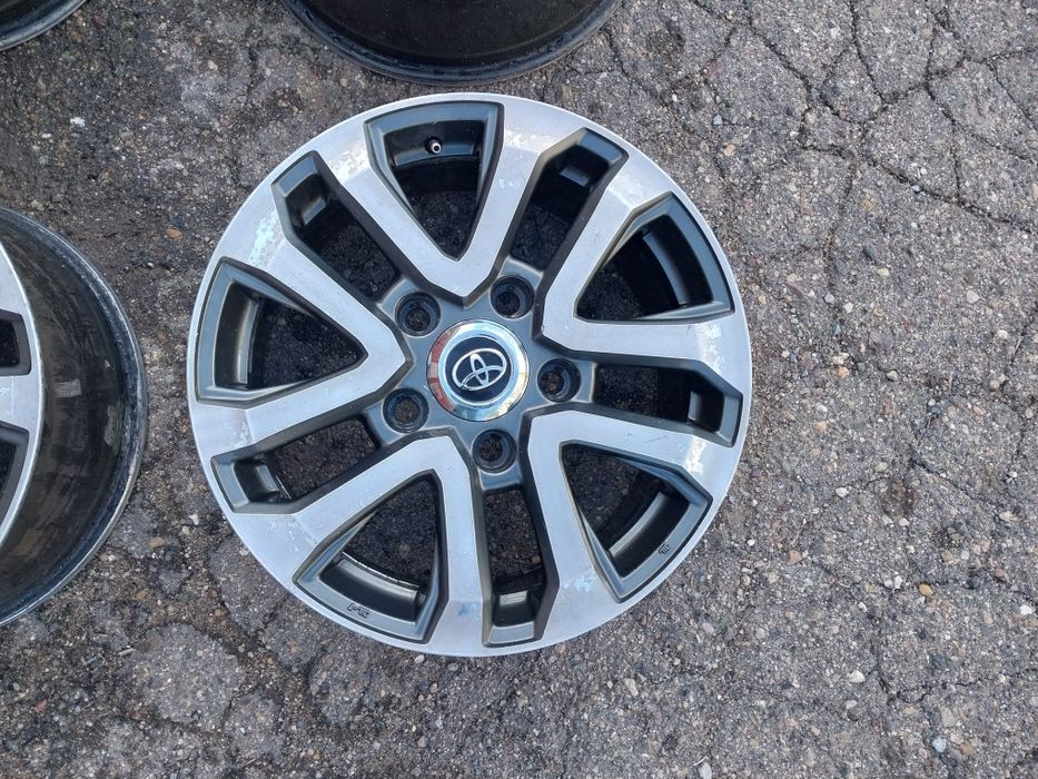 Диски R18. Один вареный. 5×150.