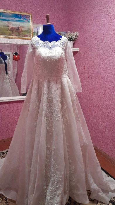 Kelin kuylaklar sotiladi 500mingdan