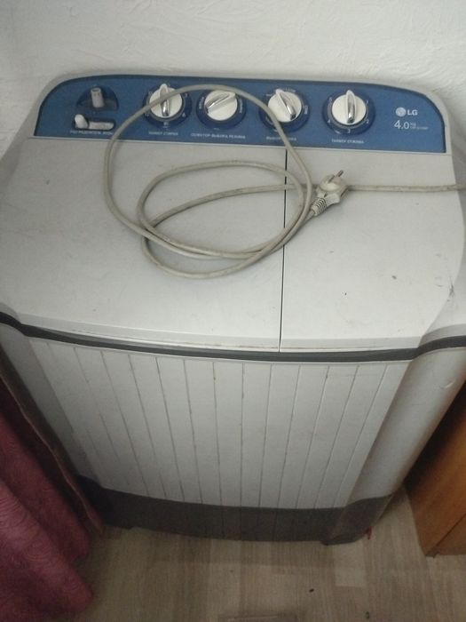 Продам стиральную машинку