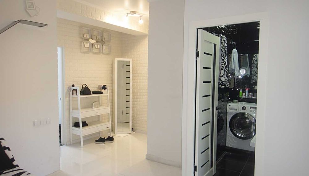 Дизайнерская 3-комнатная квартира в самом сердце Ц-4 от собственника