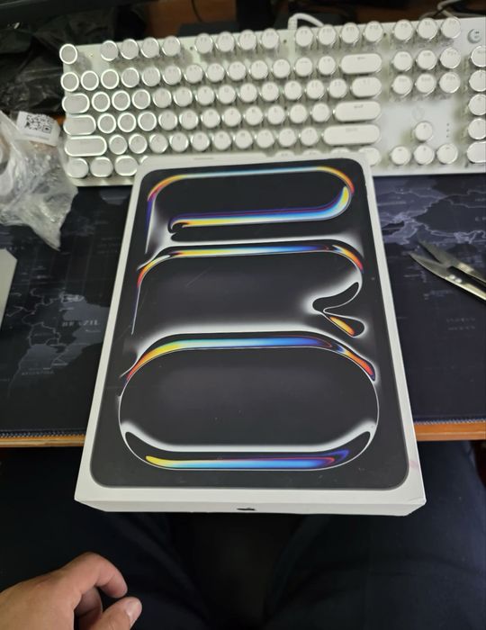 iPad Pro 11 dyum M5 19 sikl simlik
