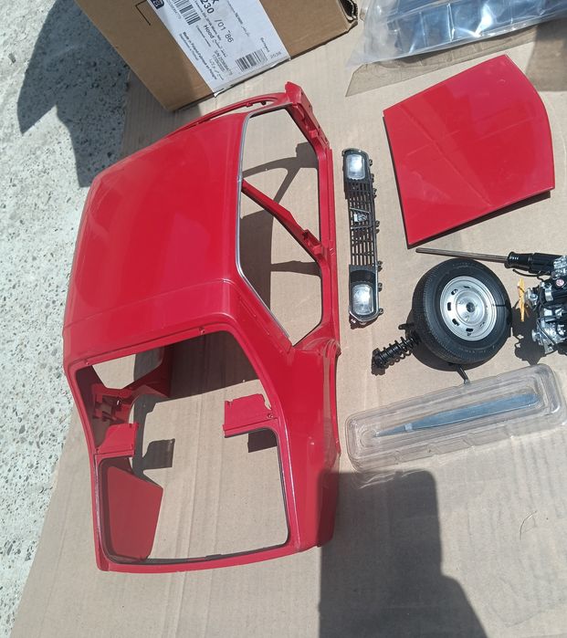 Colectia Macheta Dacia 1300, scara 1:8, Eaglemoss