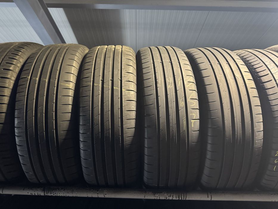 Anvelope 215/65/17 Goodyear