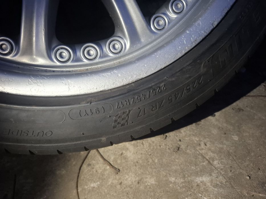 Vand set 4 jante R 17 vw passat b6 cu anvelope 225 45 17 michelin