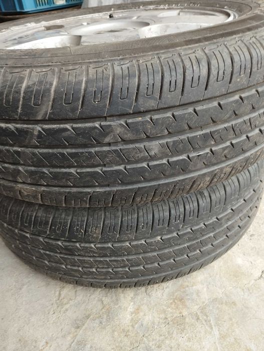 Гуми с джанти 15 цола