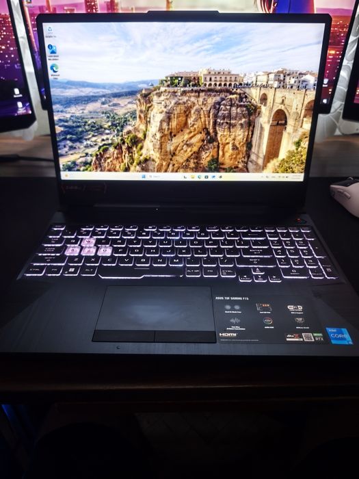 Геймърски лаптоп Asus TUF F15