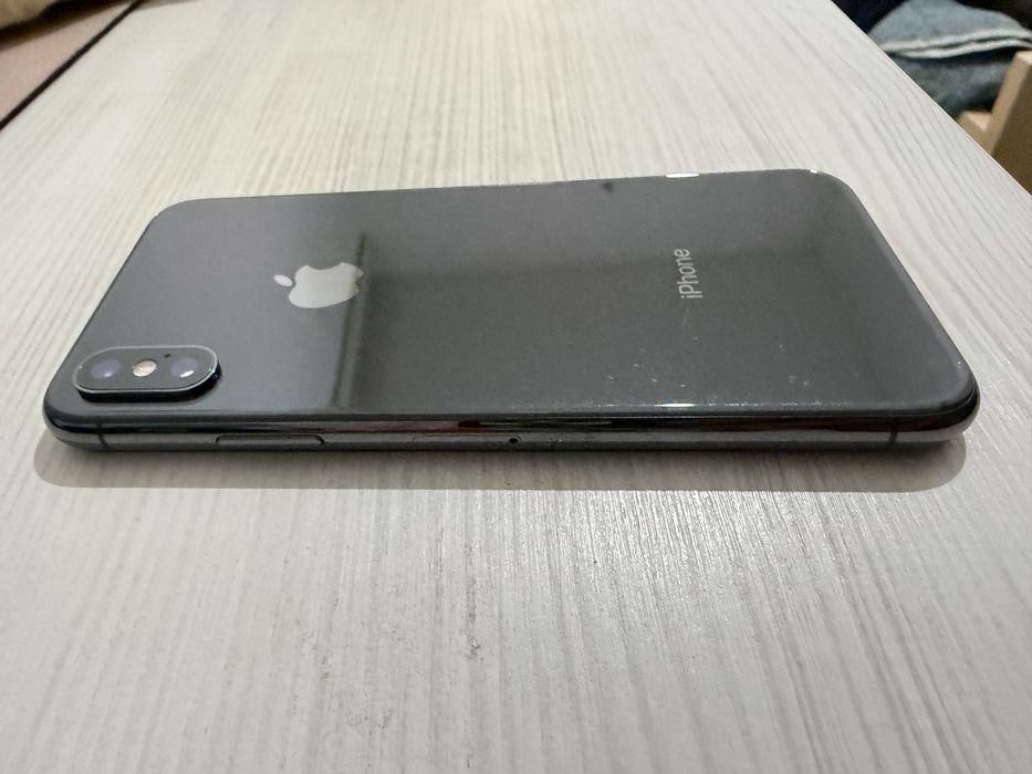 Продаю Iphone XS 256GB