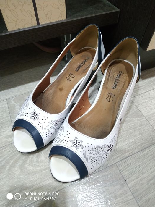 Туфли босоножки .