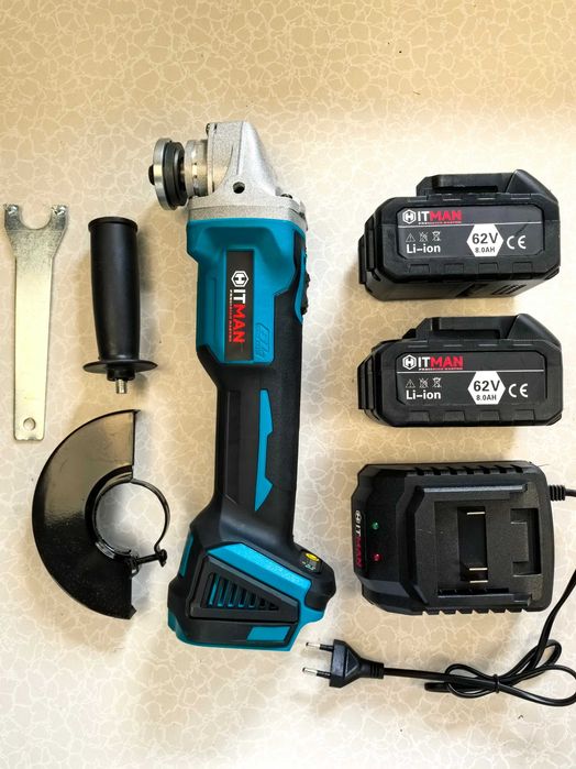 Polizor unghiular pe acumulator Hitman 62V 399 lei