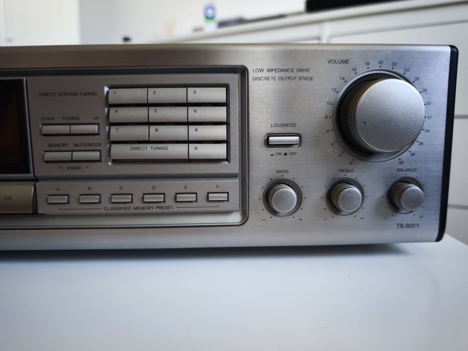Amplificato/tunerr Onkyo  tx-9011