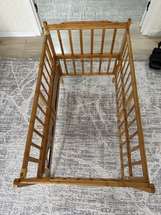 Продам детскую кровать