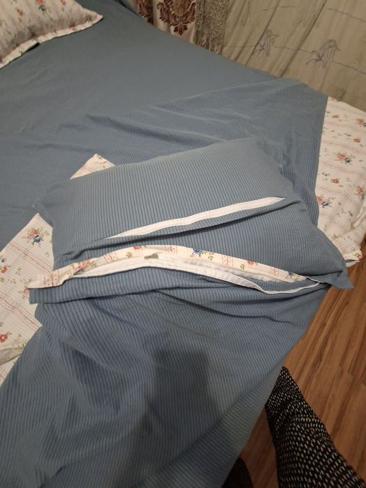 Постельное белье белое и цветное