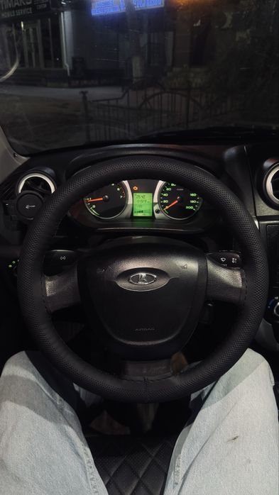 Гранта заводской руль