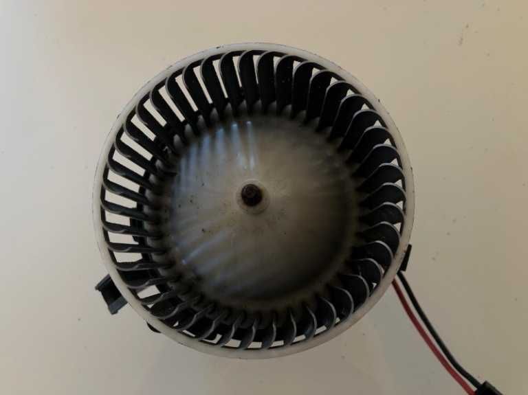 Ventilator habitaclu Audi A5 cu climatronic
