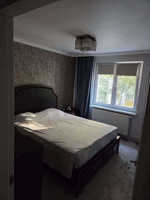 Inchiriez apartament 3 camere