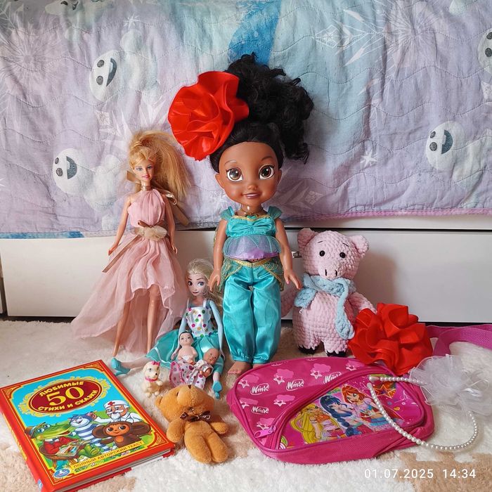 Игрушки все за 5000тг.