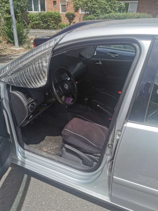 VOLKSWAGEN Polo 2003 — imagine 4