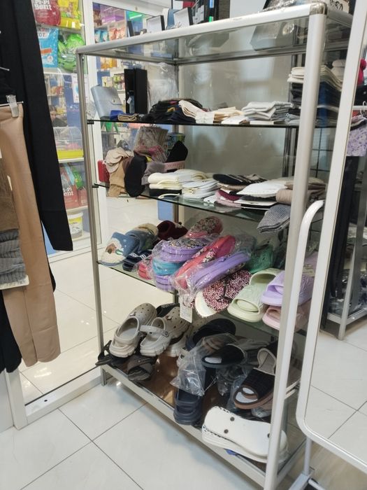 Продам   витрину