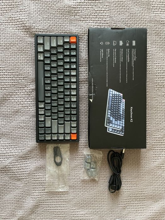 Продам клавиатура Keychron K2