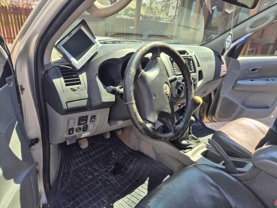 Vand Toyota Hilux 3.0