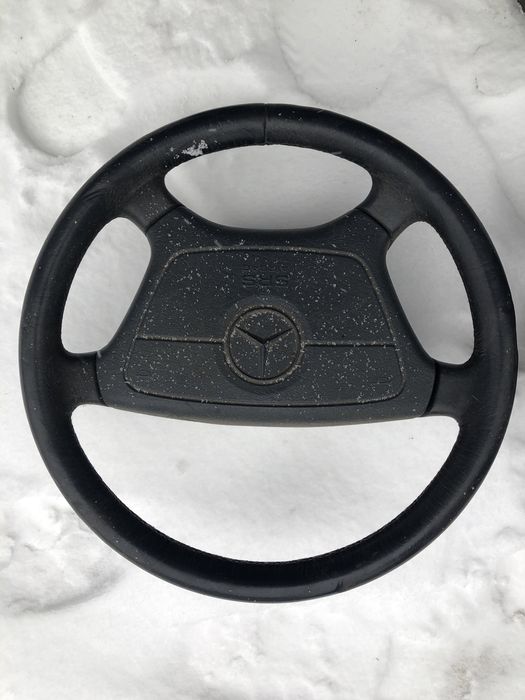 Руль Мерседес 124