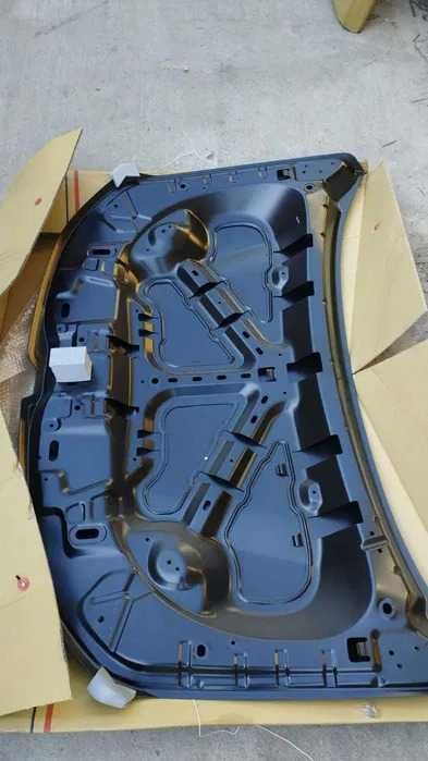 Капот Рено Дастер 2020- (ТАЙВАНЬ) / Renaut Duster 2024