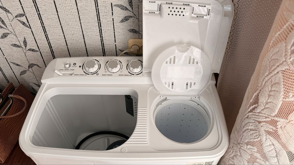 Продаю машинуу полуавтомат