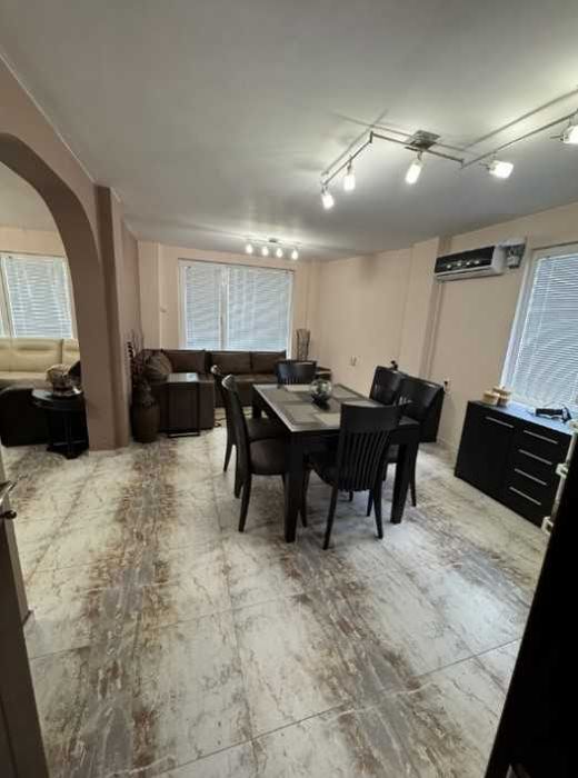 Продава КЪЩА област София, с. Драговищица