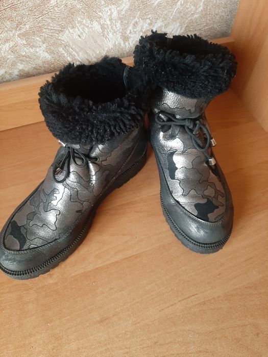 Натуралка Угги 38 размер