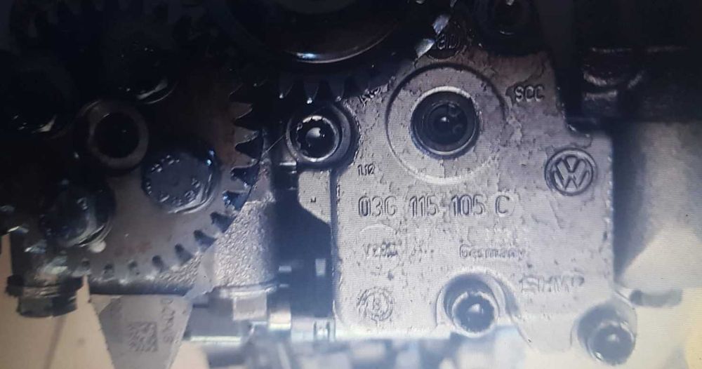 Racitor gaze Pompa injectie alternator 03l130755L VW Passat 2.0 CFFB