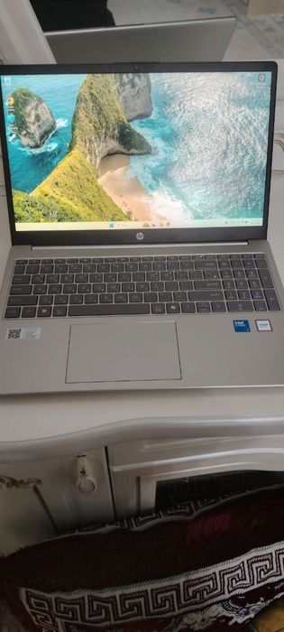 Продаётся почти новый ноутбук