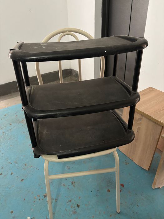 Бесплатно отдам стулья