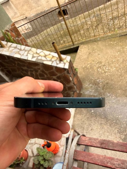 Iphone 13 запазен
