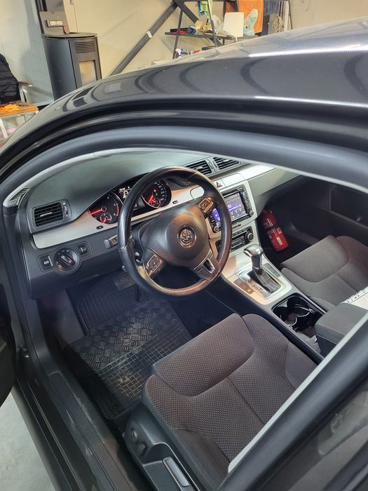 VOLKSWAGEN Passat 2010 — imagine 5