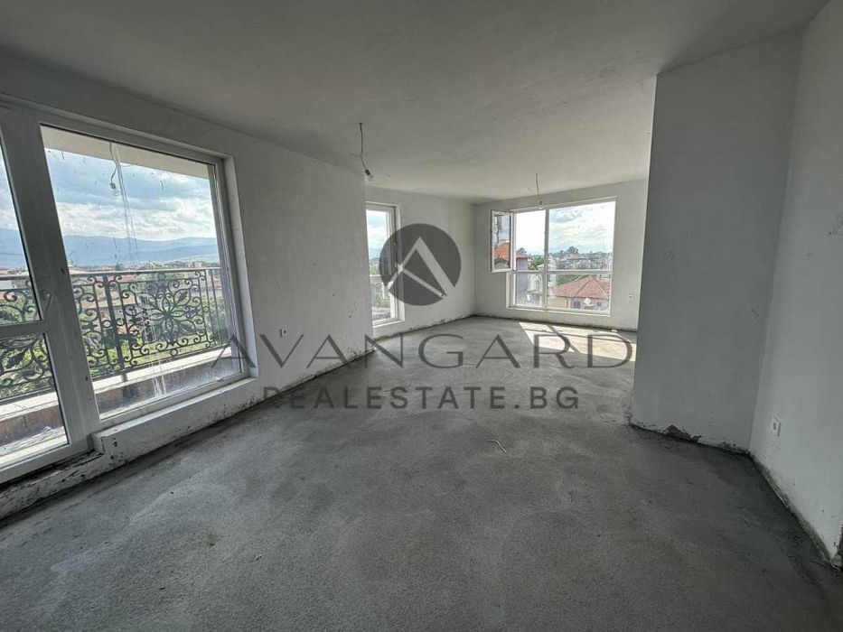 Продава се Тристаен апартамент в Пловдив, Прослав - 185 кв.м за 883 €/кв.м - Снимка #3