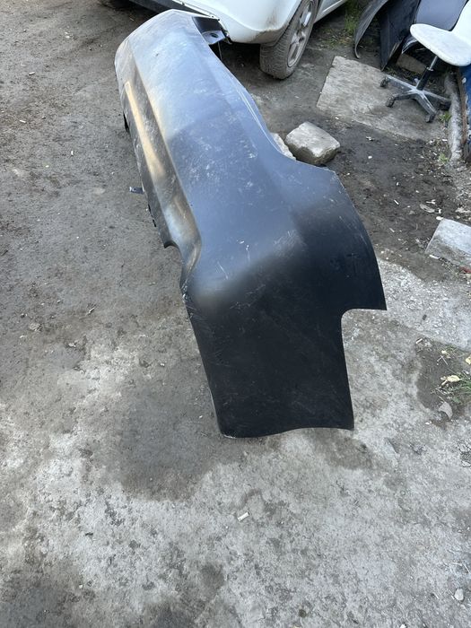 Бампер на камри40